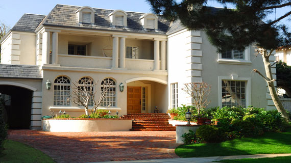 general contractor services Huntington Beach